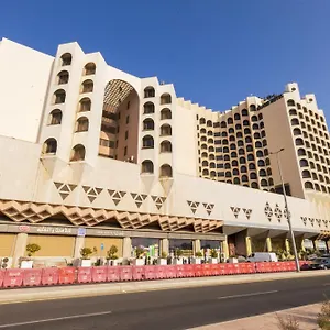 4* فندق ترايدنت